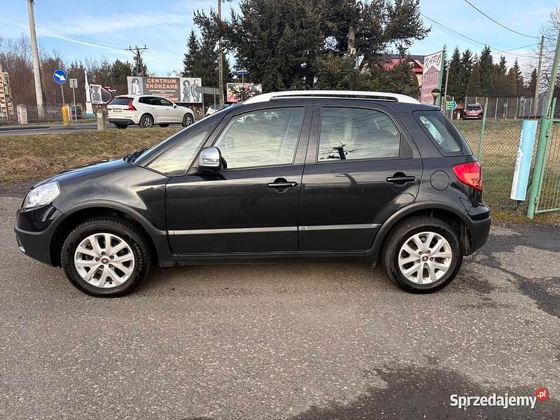 Używany Fiat Sedici 2012 Czarny SUV