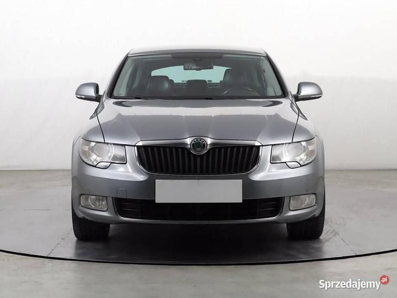 Używany Skoda Superb 2011 Szary Sedan/Limuzyna