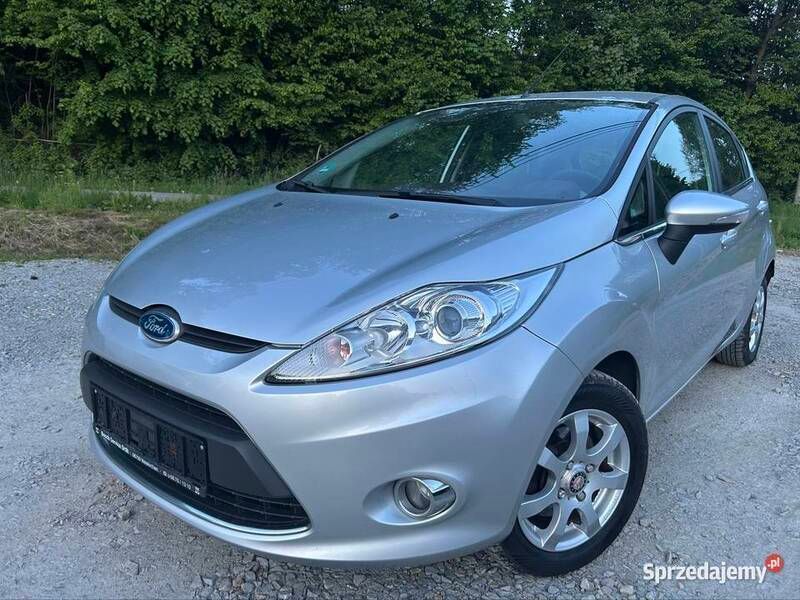 Srebrny Używany 2009 Ford Fiesta Hatchback | 17 900 zł (Uczciwa cena) - Obraz 1/4