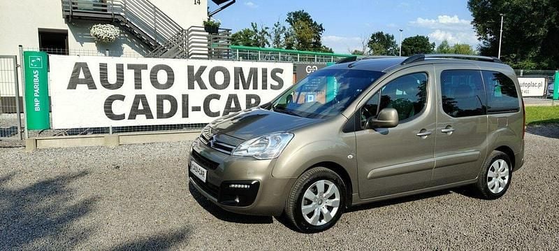 Czarny Używany 2018 Citroën Berlingo Minivan | 36 900 zł (Uczciwa cena) - Obraz 1/4
