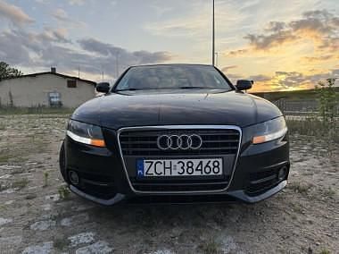 Czarny Używany 2010 Audi A4 Sedan/Limuzyna | 25 500 zł (Uczciwa cena) - Obraz 1/4