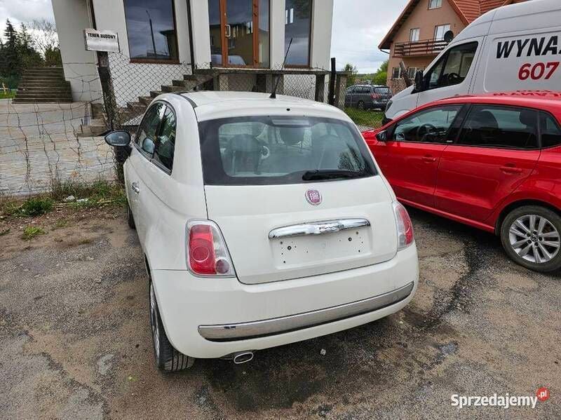Biały Używany 2011 Fiat 500 | 13 500 zł (Uczciwa cena) - Obraz 1/4