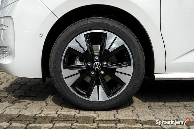 Nowe VW Multivan Style 2025 Biały Van