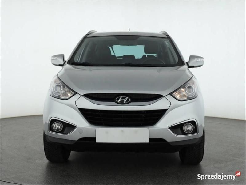 Srebrny Używany 2011 Hyundai ix35 SUV | 28 999 zł (Uczciwa cena) - Obraz 1/4