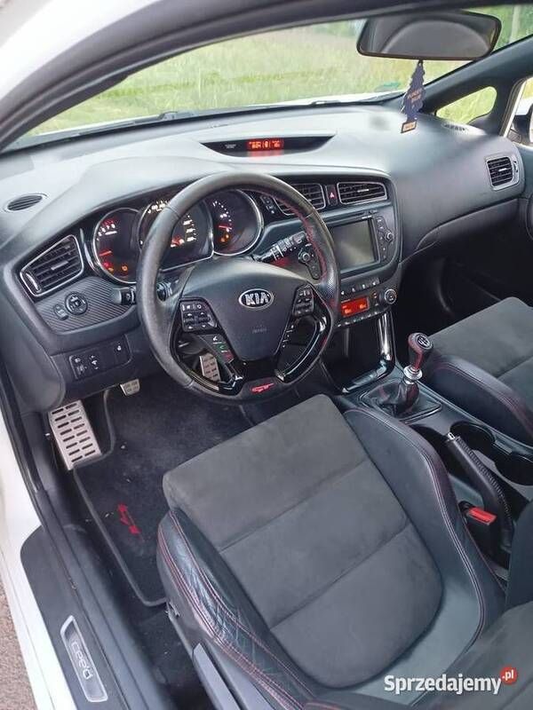 Używany Kia Ceed GT GT 2014 Biały Hatchback