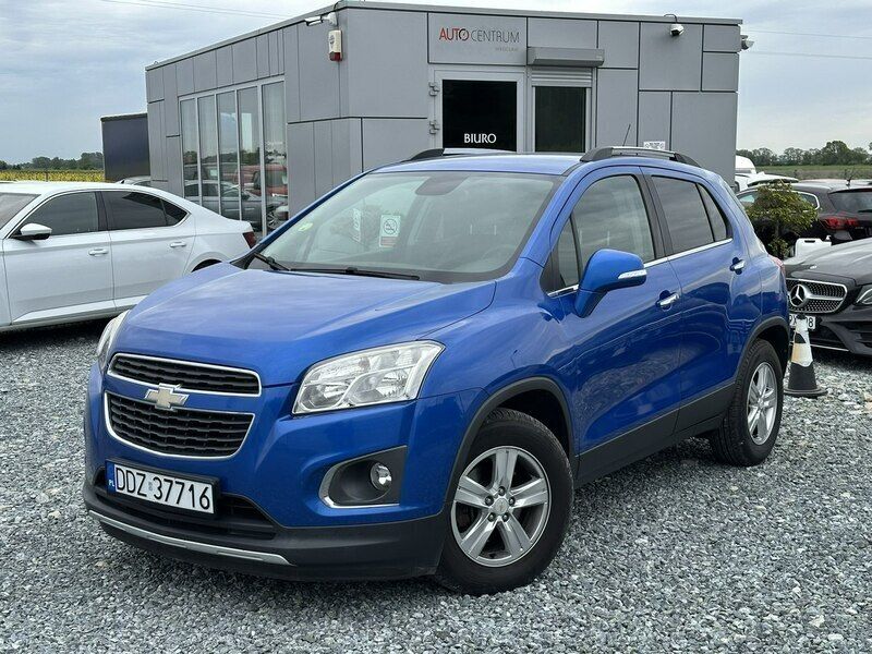 Niebieski (metalik) Używany 2014 Chevrolet Trax SUV | 27 900 zł (Dość drogi) - Obraz 1/4