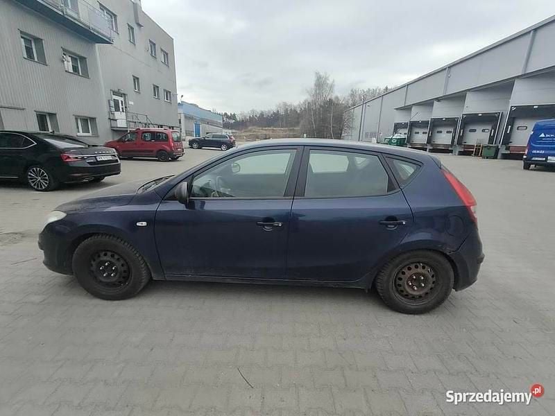Używany 2008 Hyundai i30 | 5400 zł - Obraz 1/4