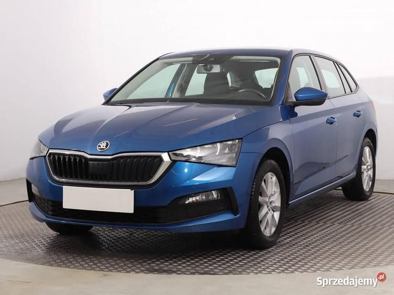 Używany Skoda Scala 2020 Niebieski Hatchback