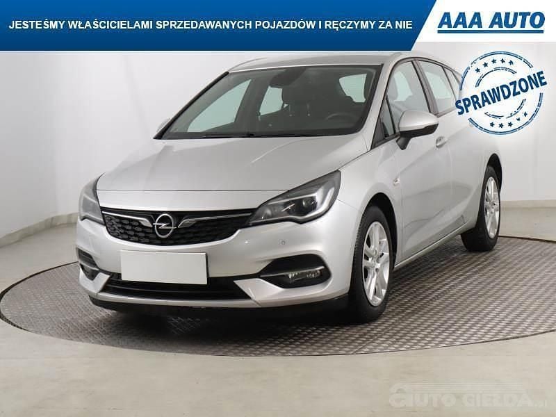 Używany Opel Astra 2019 Srebrny