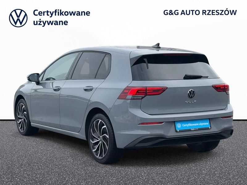 Używany VW Golf VIII 150 KM (110 kW) 2023