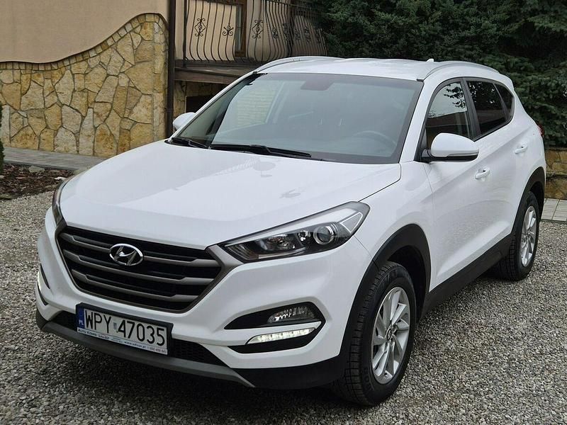 Używany Hyundai Tucson 136 KM (100 kW) 2016 Biały SUV