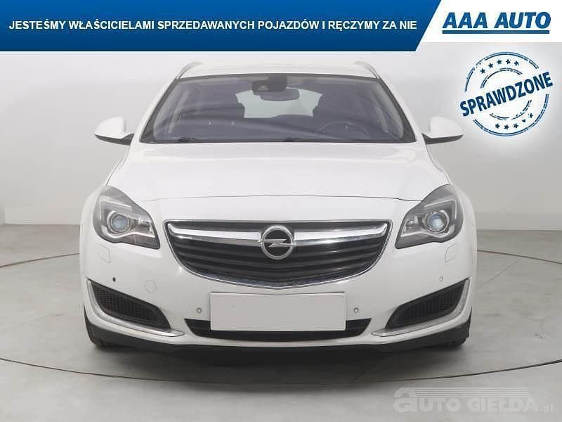 Używany Opel Insignia 170 KM (125 kW) 2016 Biały