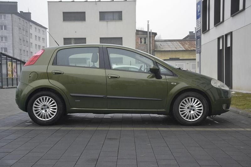 Używany Fiat Grande Punto Dynamic 2006 Zielony Hatchback