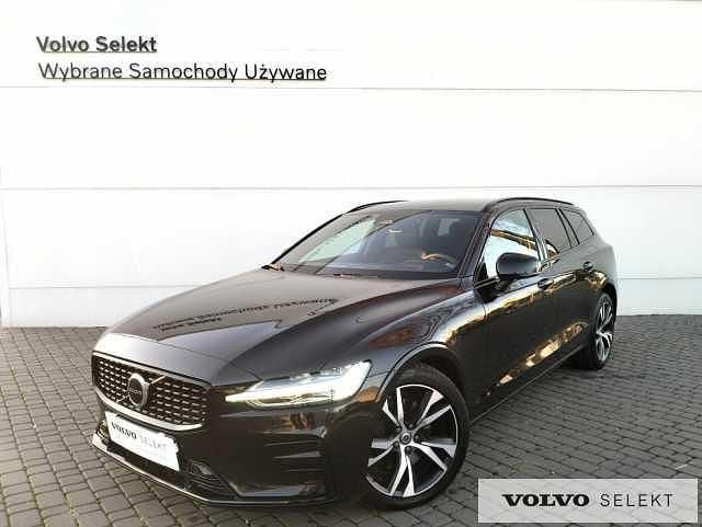 Czarny Używany 2023 Volvo V60 Kombi | 159 900 zł - Obraz 1/3