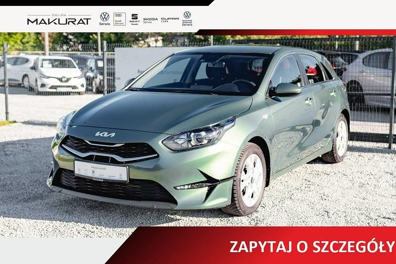 Zielony Używany 2023 Kia Ceed 2 Hatchback | 79 820 zł (Uczciwa cena) - Obraz 1/4