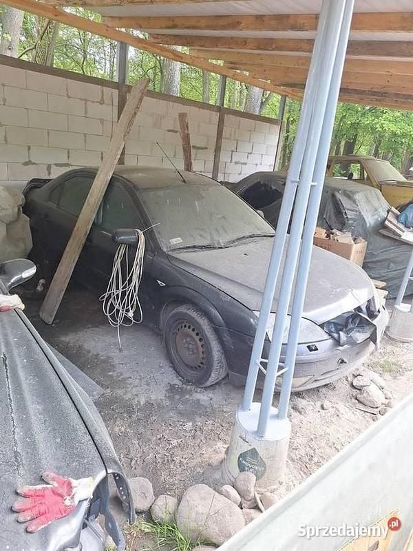Używany Ford Mondeo 2004 Sedan/Limuzyna