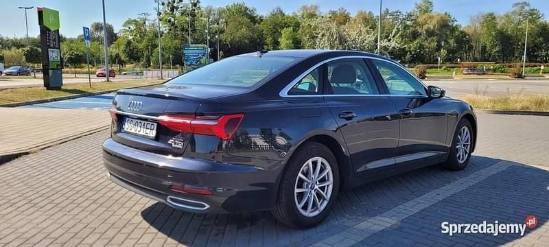 Niebieski Używany 2021 Audi A6 Ambiente Sedan/Limuzyna | 128 900 zł - Obraz 1/4
