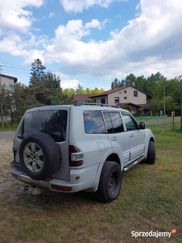 Szary Używany 2001 Mitsubishi Pajero SUV | 17 500 zł - Obraz 1/1