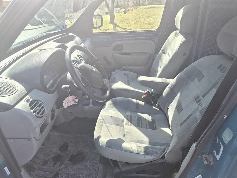 Używany Renault Kangoo 2005 Zielony Minivan