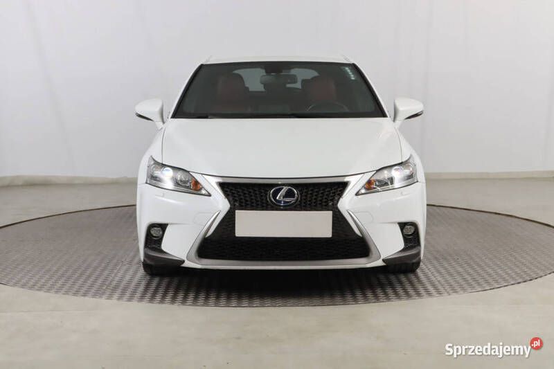 Biały Używany 2013 Lexus CT200h Hatchback | 48 999 zł (Uczciwa cena) - Obraz 1/4