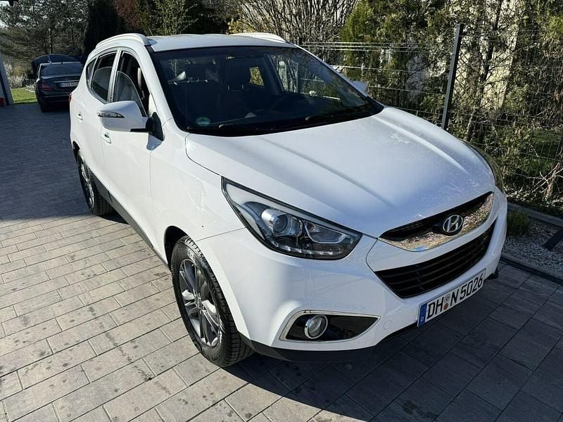 Biały (metalik) Używany 2015 Hyundai ix35 SUV | 36 999 zł (Dobra cena) - Obraz 1/4