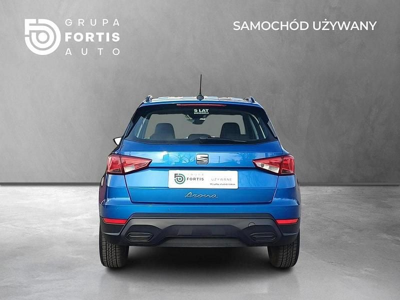 Używany Seat Arona 110 KM (80 kW) 2024 Niebieski (metalik) SUV