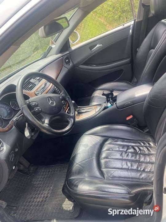 Używany Mercedes CLS350 2006 Srebrny Sedan/Limuzyna