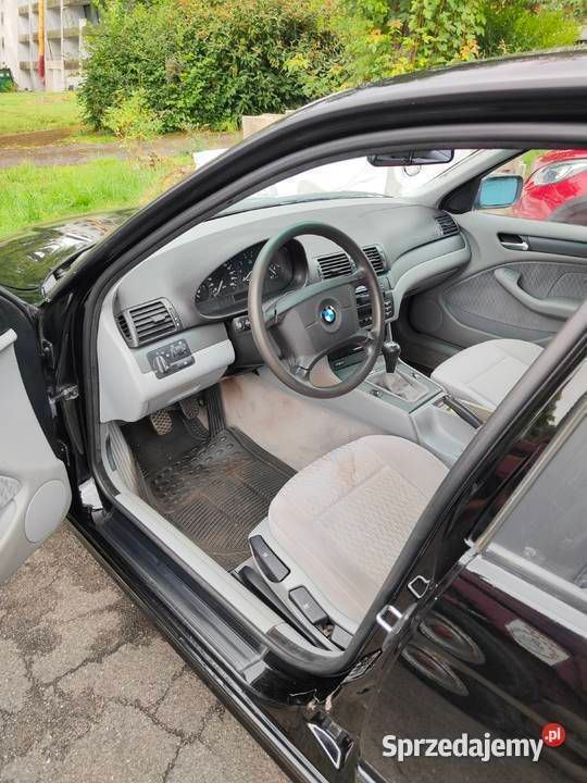 Używany BMW 318 1999 Czarny Kombi