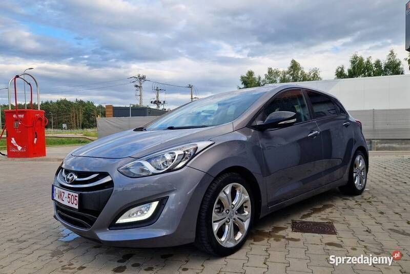 Szary Używany 2015 Hyundai i30 Hatchback | 34 500 zł (Uczciwa cena) - Obraz 1/4