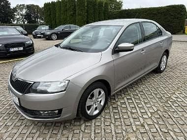 Beżowy (metalik) Używany 2017 Skoda Rapid Hatchback | 36 500 zł (Uczciwa cena) - Obraz 1/4