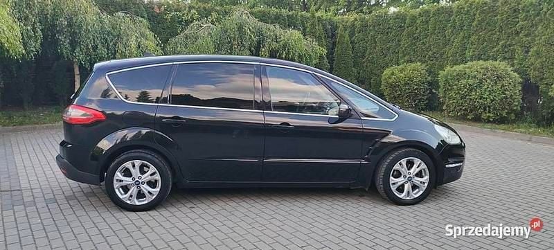 Czarny Używany 2011 Ford S-MAX S Minivan | 25 000 zł (Uczciwa cena) - Obraz 1/4
