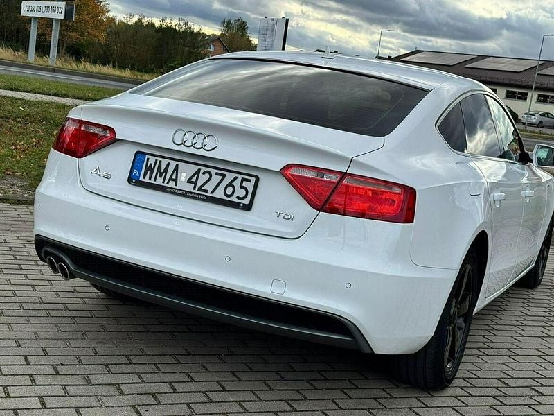 Używany Audi A5 S-Line 150 KM (110 kW) 2016 Biały Coupe