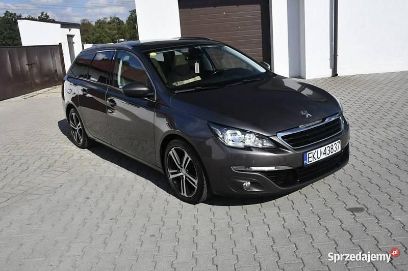 Brązowy (metalik) Używany 2014 Peugeot 308 Kombi | 24 900 zł (Drogi) - Obraz 1/4