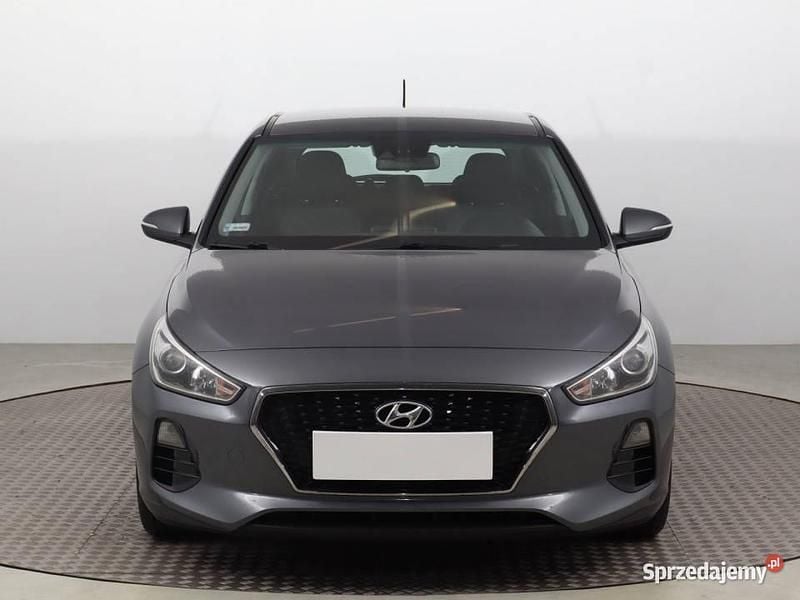 Używany Hyundai i30 2018 Szary Hatchback