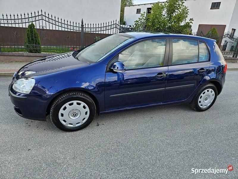 Niebieski Używany 2004 VW Golf V Hatchback | 10 999 zł (Dość drogi) - Obraz 1/4