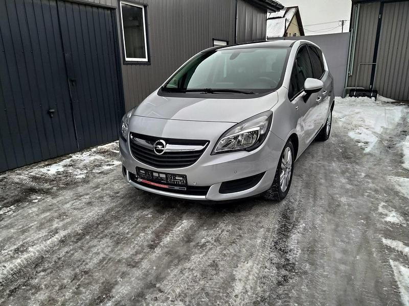 Używany Opel Meriva 140 KM (102 kW) 2015 Srebrny (metalik) Minivan