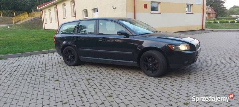 Czarny Używany 2005 Volvo V50 Kombi | 9800 zł (Dość drogi) - Obraz 1/4