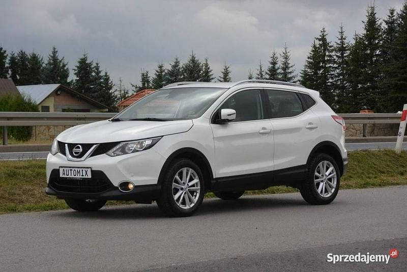Biały Używany 2016 Nissan Qashqai SUV | 36 500 zł (Super Cena) - Obraz 1/4