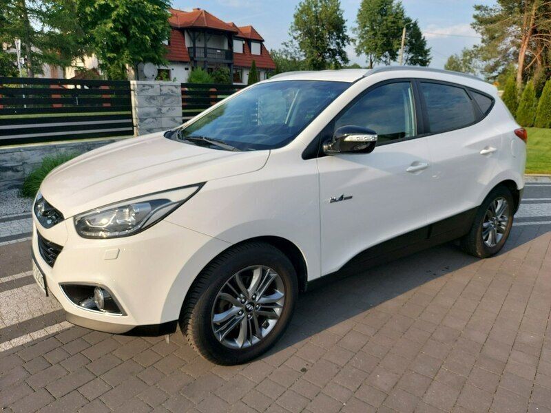 Używany Hyundai ix35 131 KM (96 kW) 2015 Biały SUV