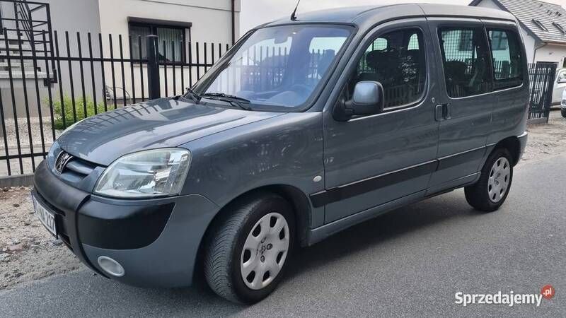 Używany 2005 Peugeot Partner Minivan | 11 900 zł - Obraz 1/4