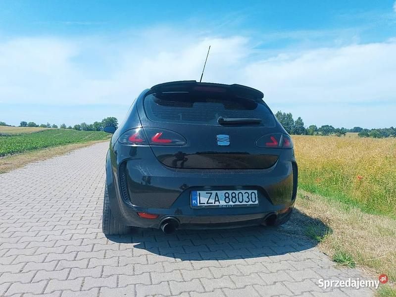 Czarny Używany 2006 Seat Leon Design Hatchback | 17 000 zł (Drogi) - Obraz 1/4