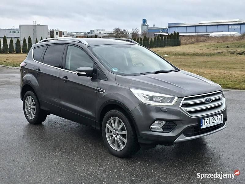 Używany Ford Kuga 150 KM (110 kW) 2017 Szary SUV