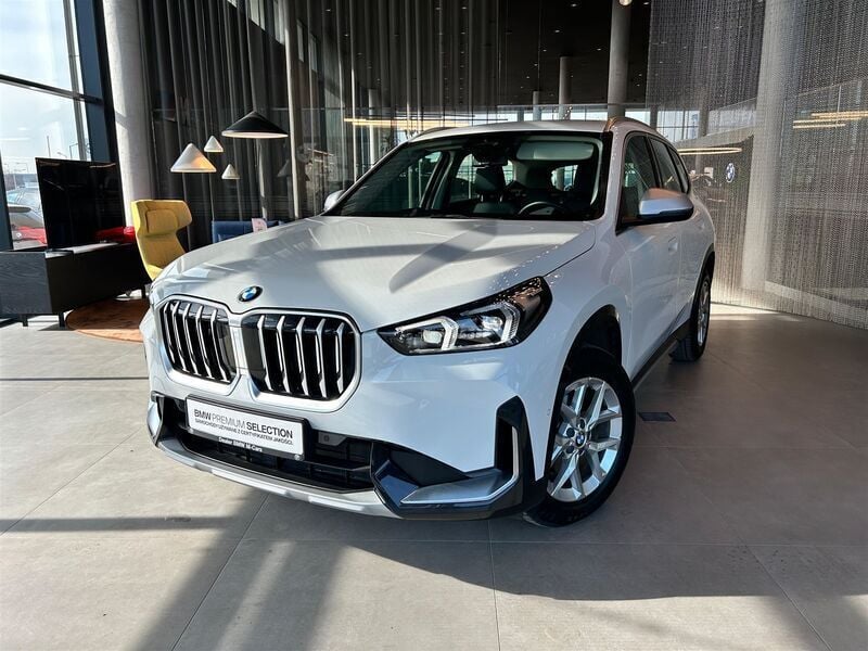 Biel alpejska Używany 2024 BMW X1 Luxury Line SUV | 169 900 zł (Dobra cena) - Obraz 1/3