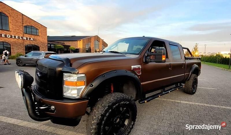 Używany 2010 Ford F250 King Ranch Pickup | 150 000 zł - Obraz 1/4