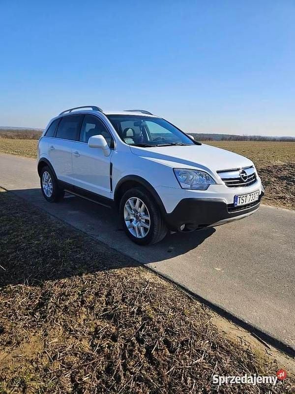Używany Opel Antara 2009 Biały SUV