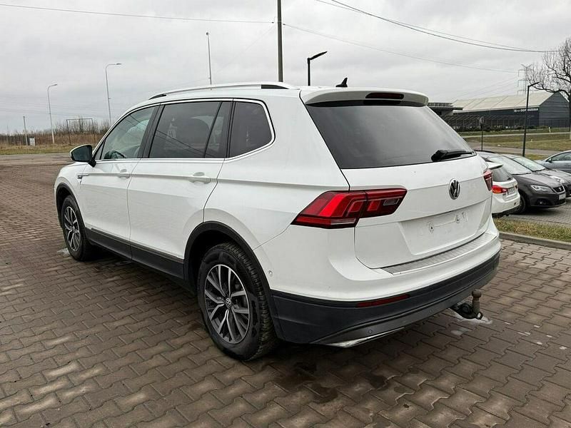 Używany VW Tiguan Allspace Highline 150 KM (110 kW) 2018 Biały (metalik) SUV