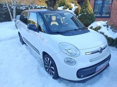 Biały Używany 2013 Fiat 500L Minivan | 27 500 zł (Uczciwa cena) - Obraz 1/4