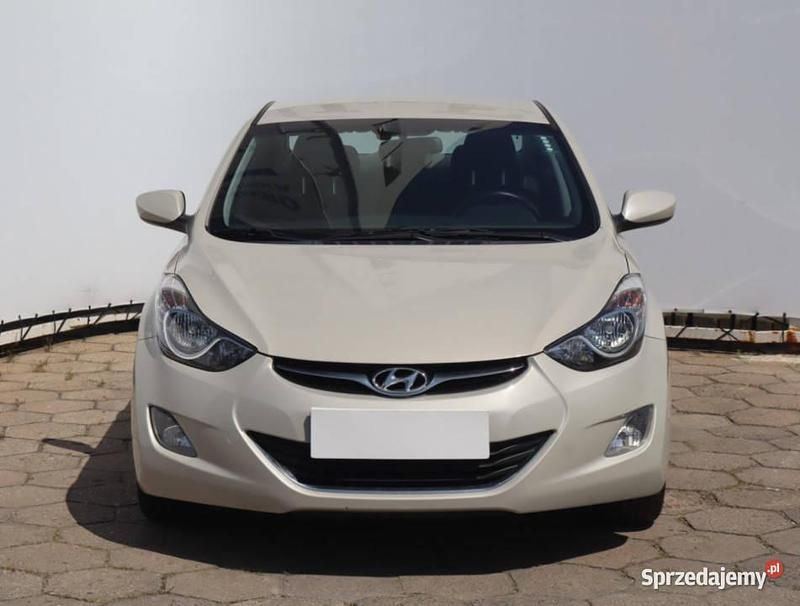 Beżowy Używany 2012 Hyundai Elantra Sedan/Limuzyna | 33 999 zł (Uczciwa cena) - Obraz 1/4