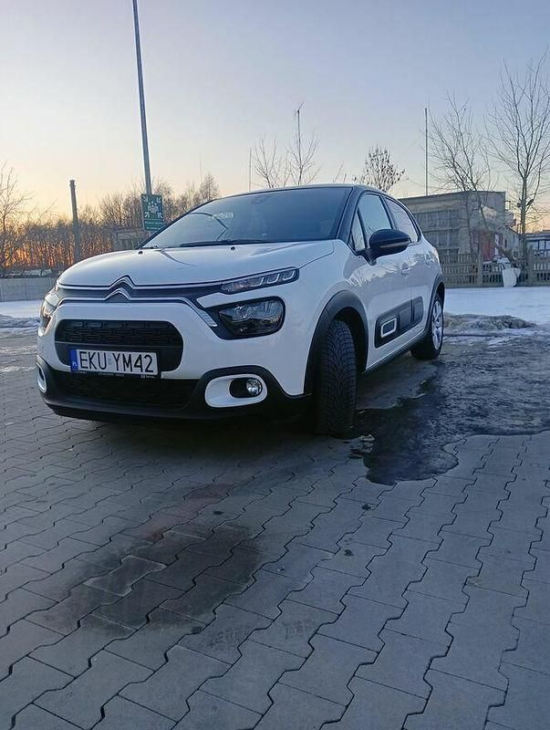 Używany Citroën C3 Feel 2021 Biały Hatchback