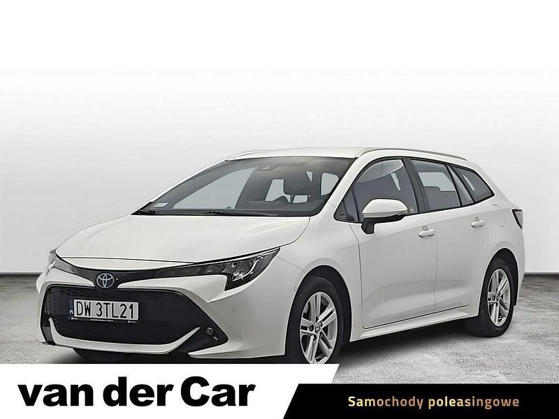 Biały Używany 2022 Toyota Corolla Kombi | 88 900 zł - Obraz 1/4